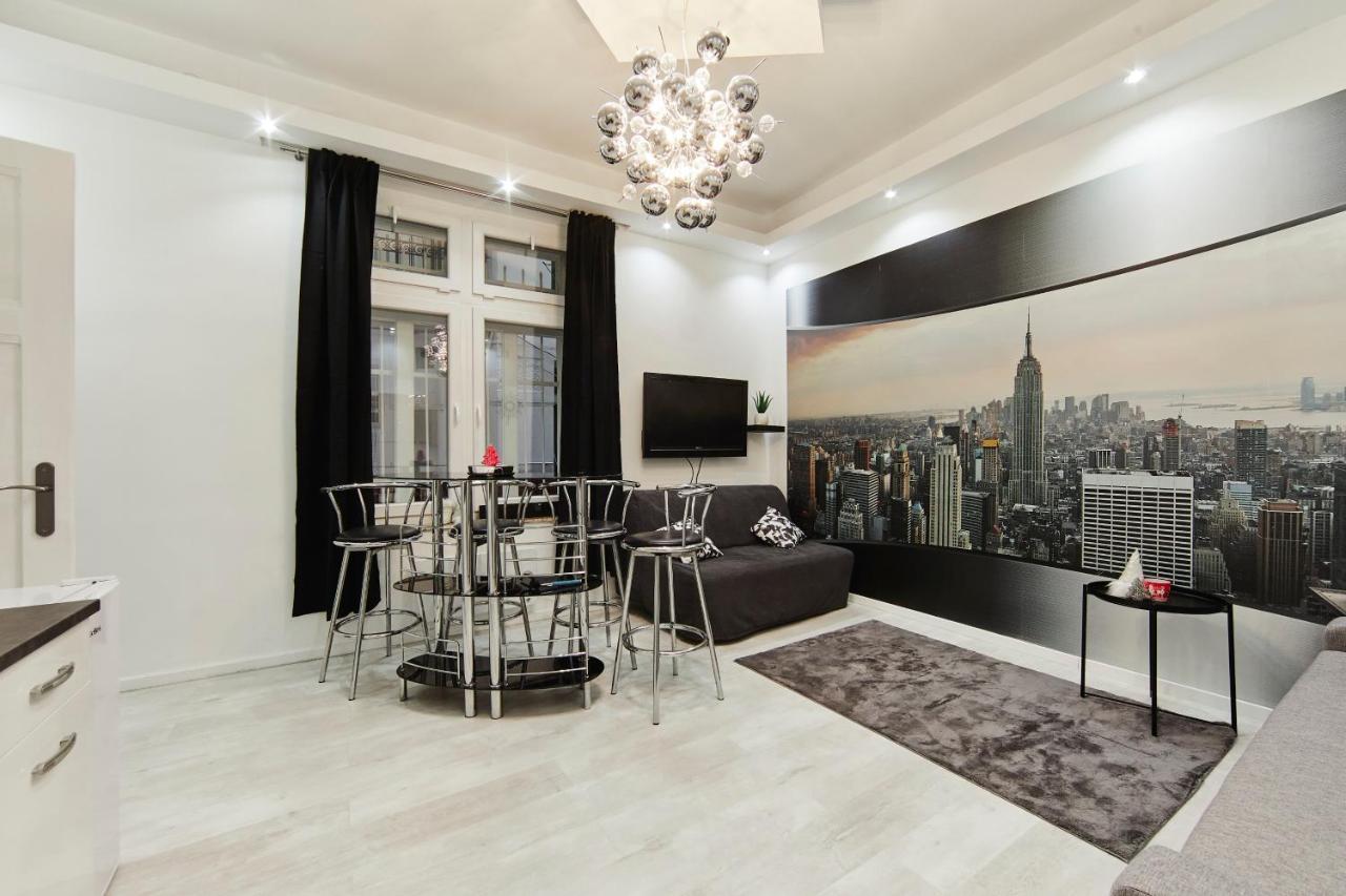 Garibaldi Apartment Budapest Exterior foto