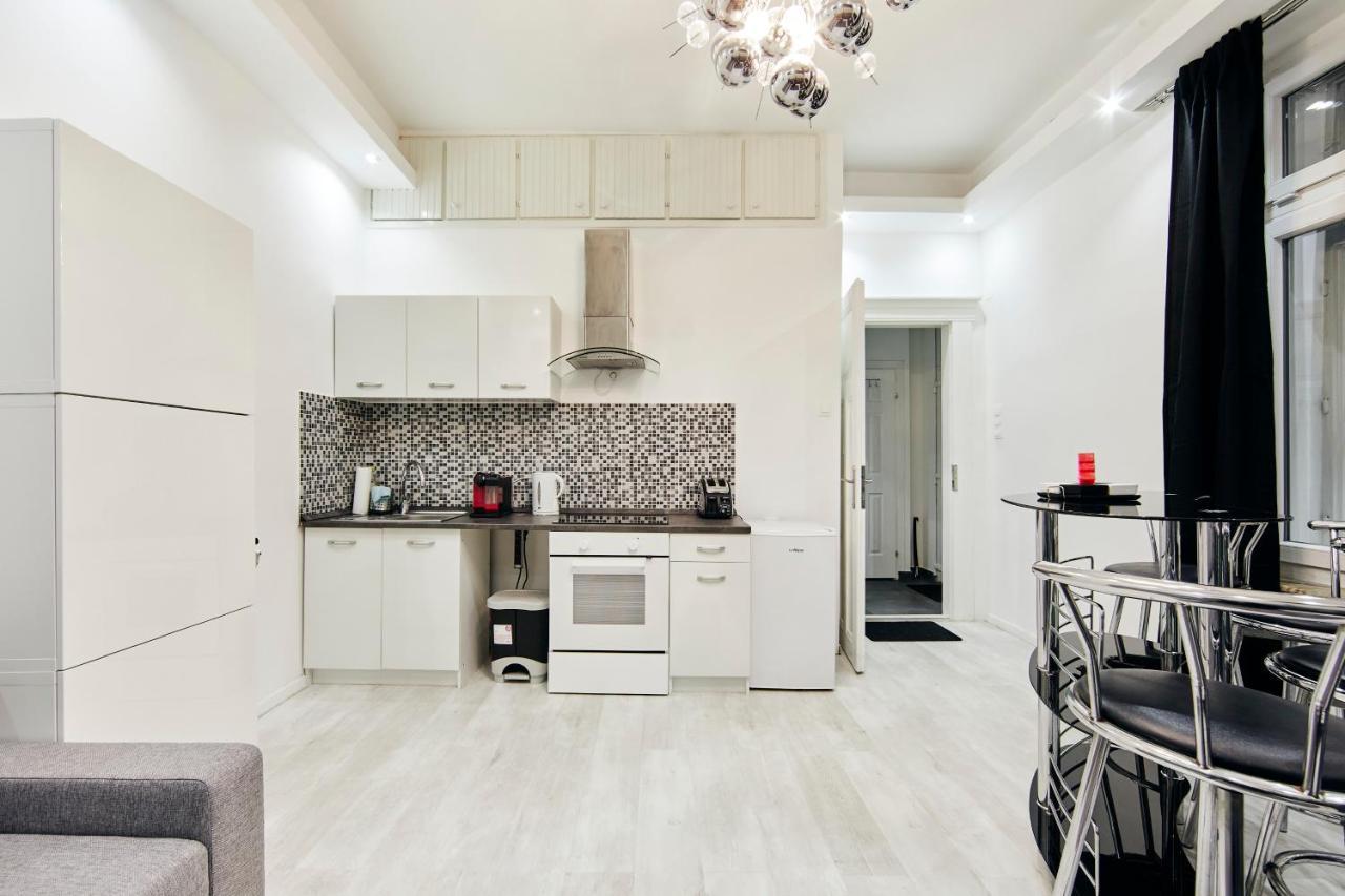 Garibaldi Apartment Budapest Exterior foto
